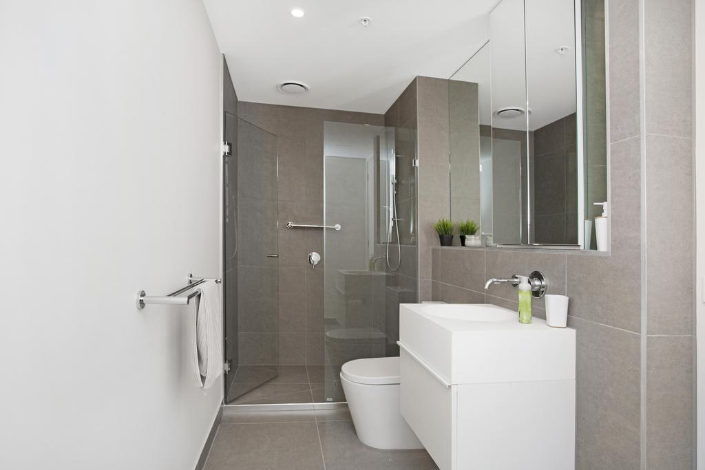 ☆ Heart Of St Kilda ☆ Infinity Pool+Parking+Wifi Appartement Melbourne Buitenkant foto